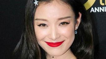 黑色红唇女明星,揭秘黑色红唇女明星的独特魅力